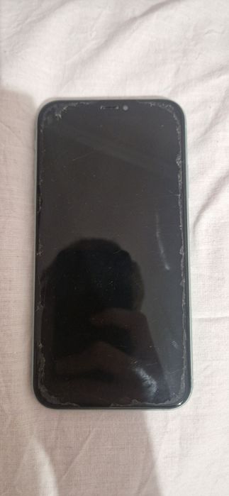 Iphone 11 impecabil