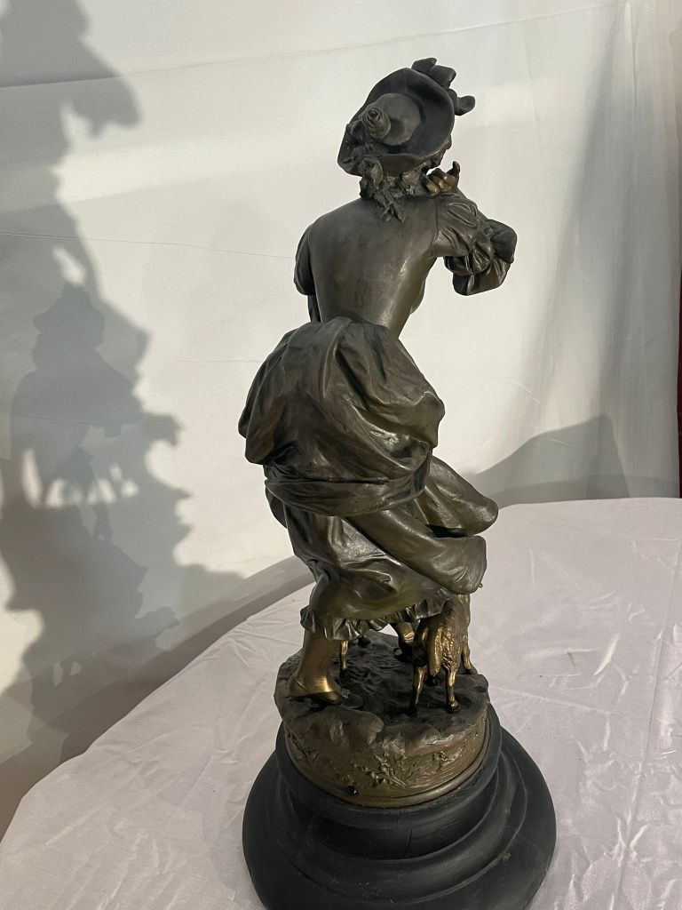 Statueta***antimoniu***pastorita