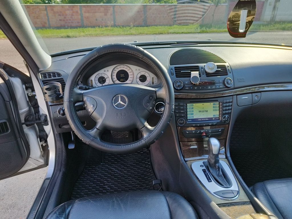 Mercedes E-Class W211 Avantgarde 2,2 diesel