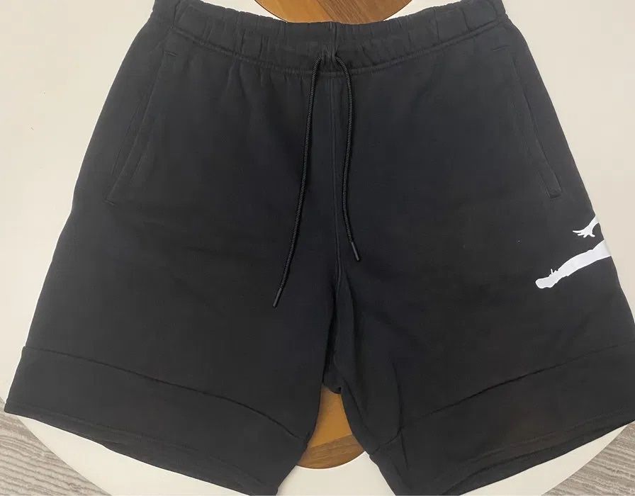 Шорты Air Jordan, оригинал, размер М.