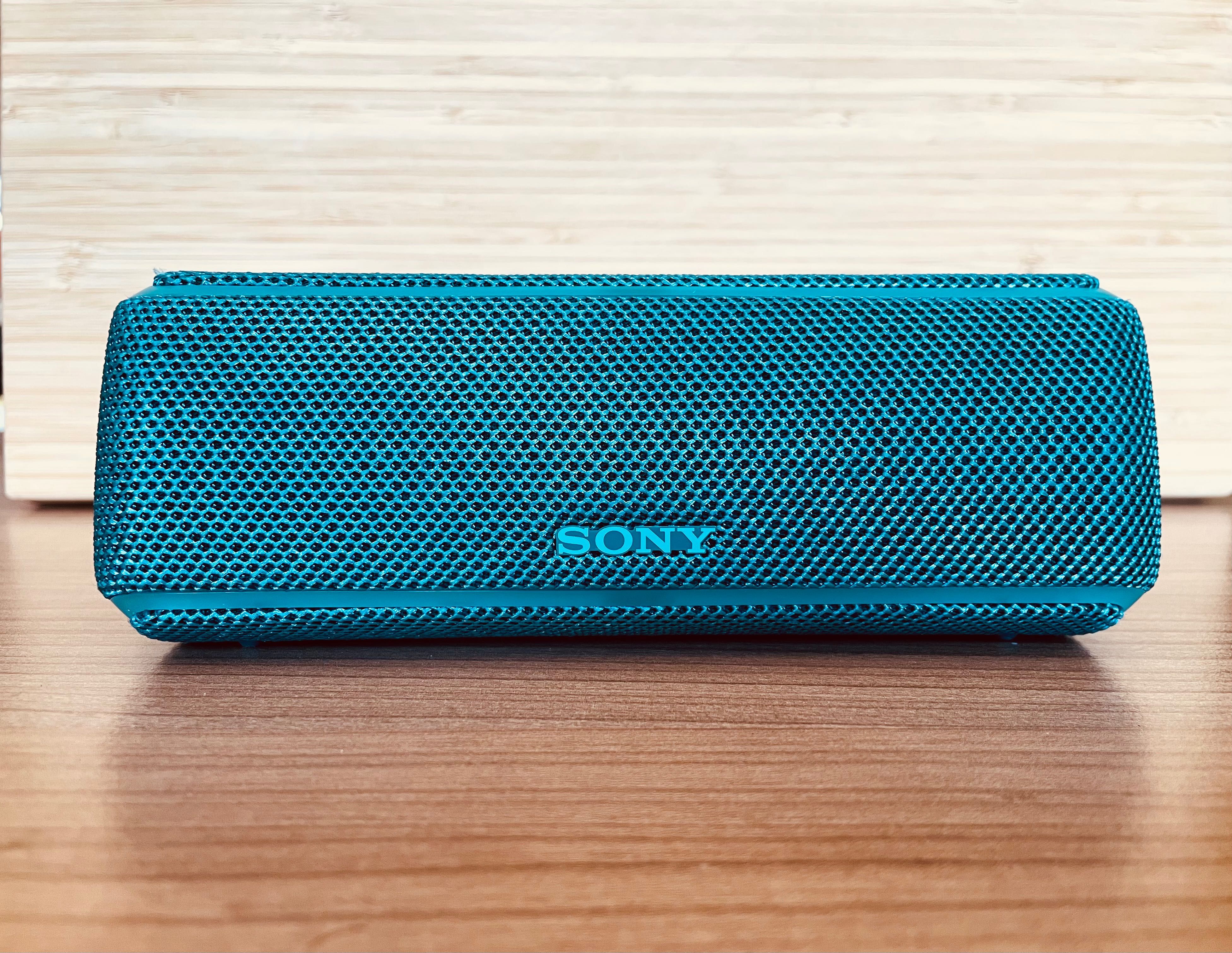 Sony SRS-XB21 Безжична преносима колонка в безупречно състояние