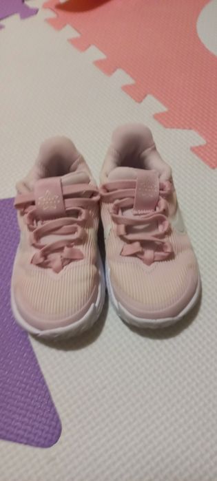 Nike star runner 4 mărimea 22 Pret 50 ron