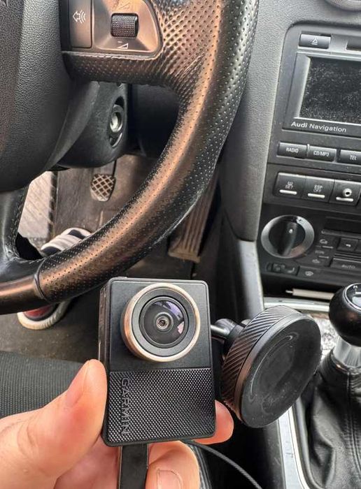 camera bord garmin dash cam 57