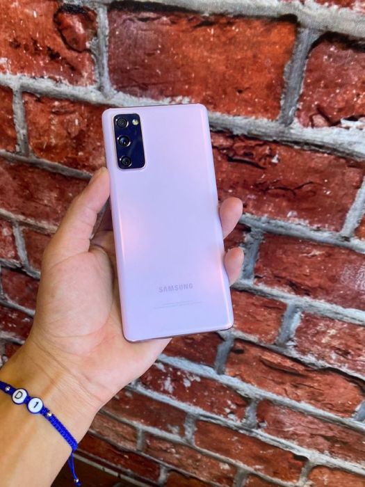 Samsung s20fe на обмен