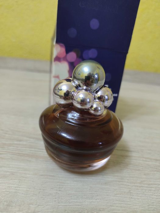 Продам оригинал парфюм