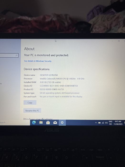 Laptop Asus 2 in 1, 8GB RAM, ecran rabatabil ideal pentru scoala sau