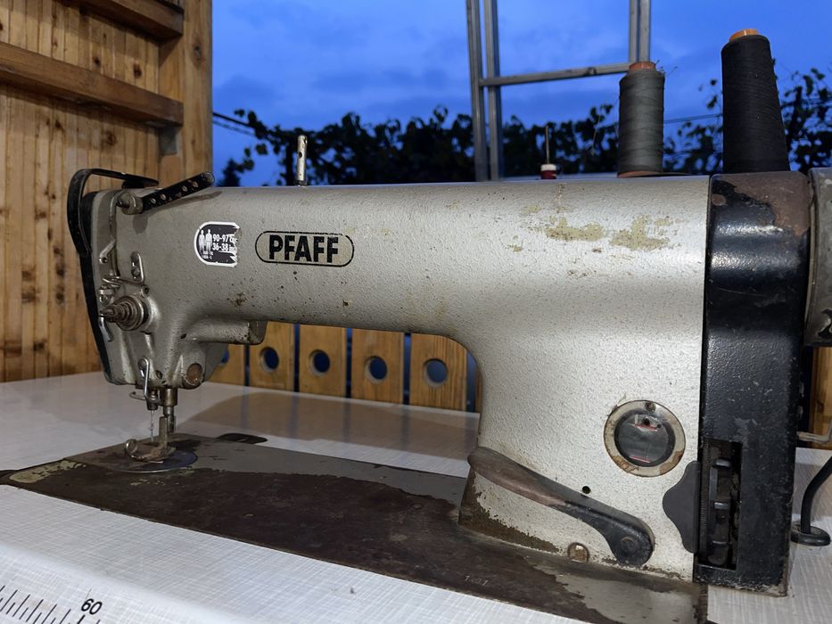 Vând mașină de cusut industraiala,electrică