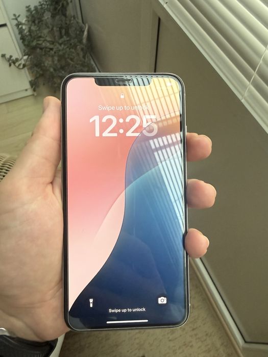 Iphone Xs MAX 64 gb в отлично състояние