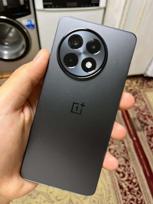 OnePLUS ACE 5 (13R CN)