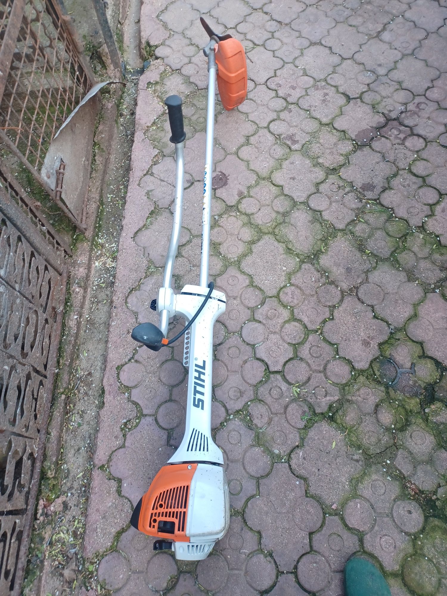 Motocositoare STHIL FS  360  C ca și noua