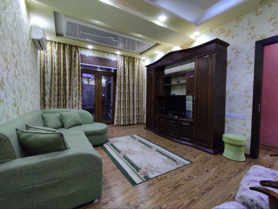 Продается 3 комнатная квартира в ЖК "Замок Счастья". Юнусабад 17 кв