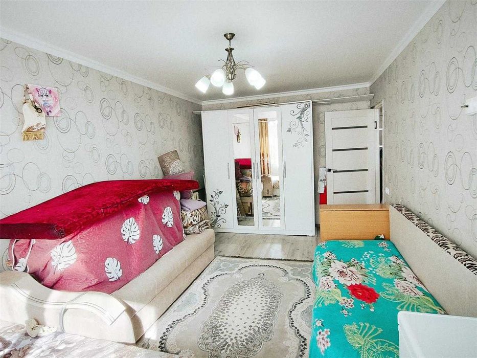 *Продам 3 комн квартиру 14 мкр-н Помощь в ипотеке. Торг