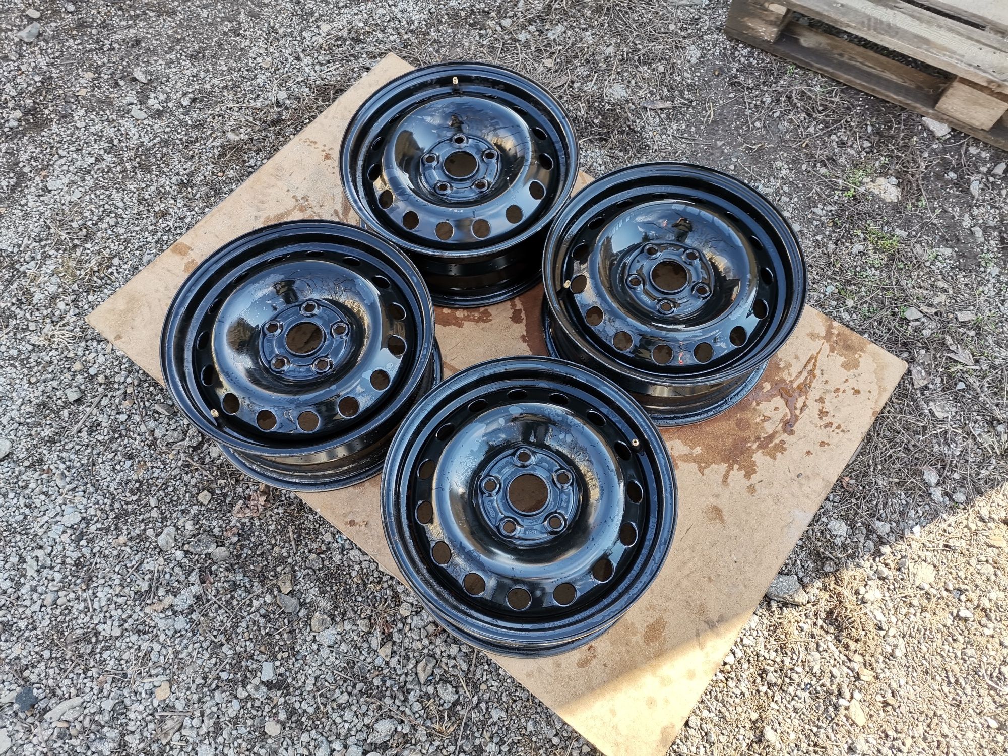 4бр.Железни джанти 15цола 5x112 за Vw Golf 5,6, Touran, Caddy, Audi A3