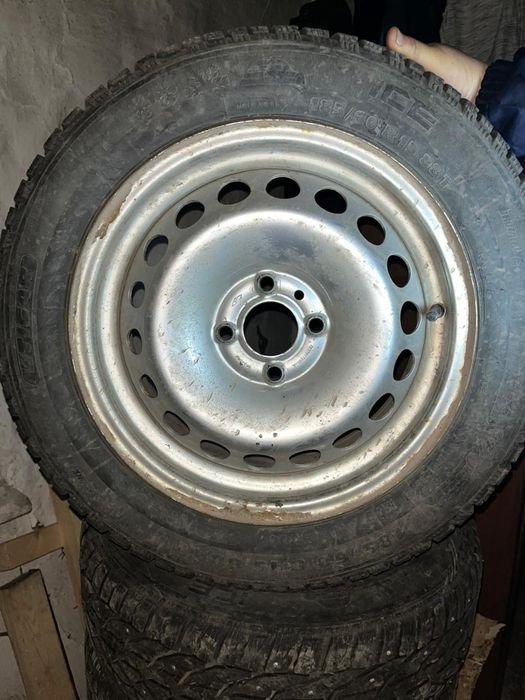 Шина зимняя с диском