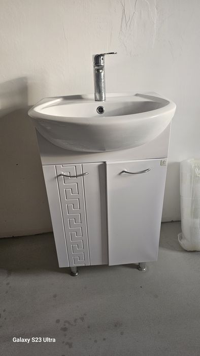 Тумба с раковиной б/у