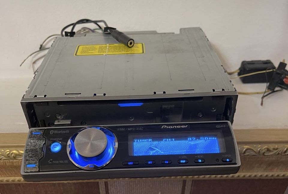 Автомагнитола Pioneer DEH-P85BT оригинал.