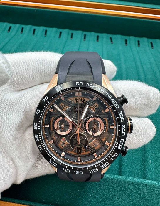 tag carrera heuer gold/black