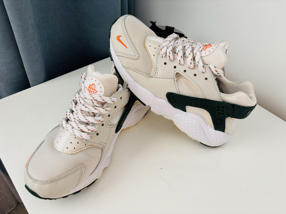 Adidasi Nike Huarache 36