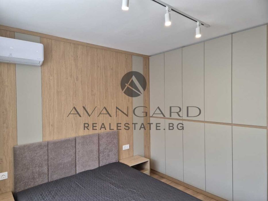 Продава се Двустаен апартамент в Пловдив, Център - 67 кв.м за 2436 €/кв.м - Снимка #5