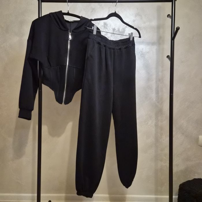 Спортни памучни екипи zara
