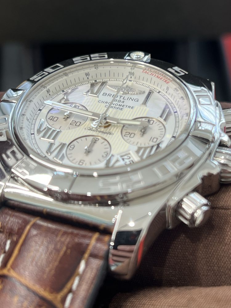 Breitling Chronomat 44 с 5 години гаранция