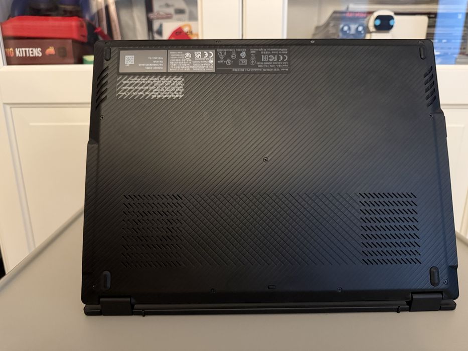 Laptop Asus Flow X13 , Ryzen 7 , 16 GB Ram , RTX 3050