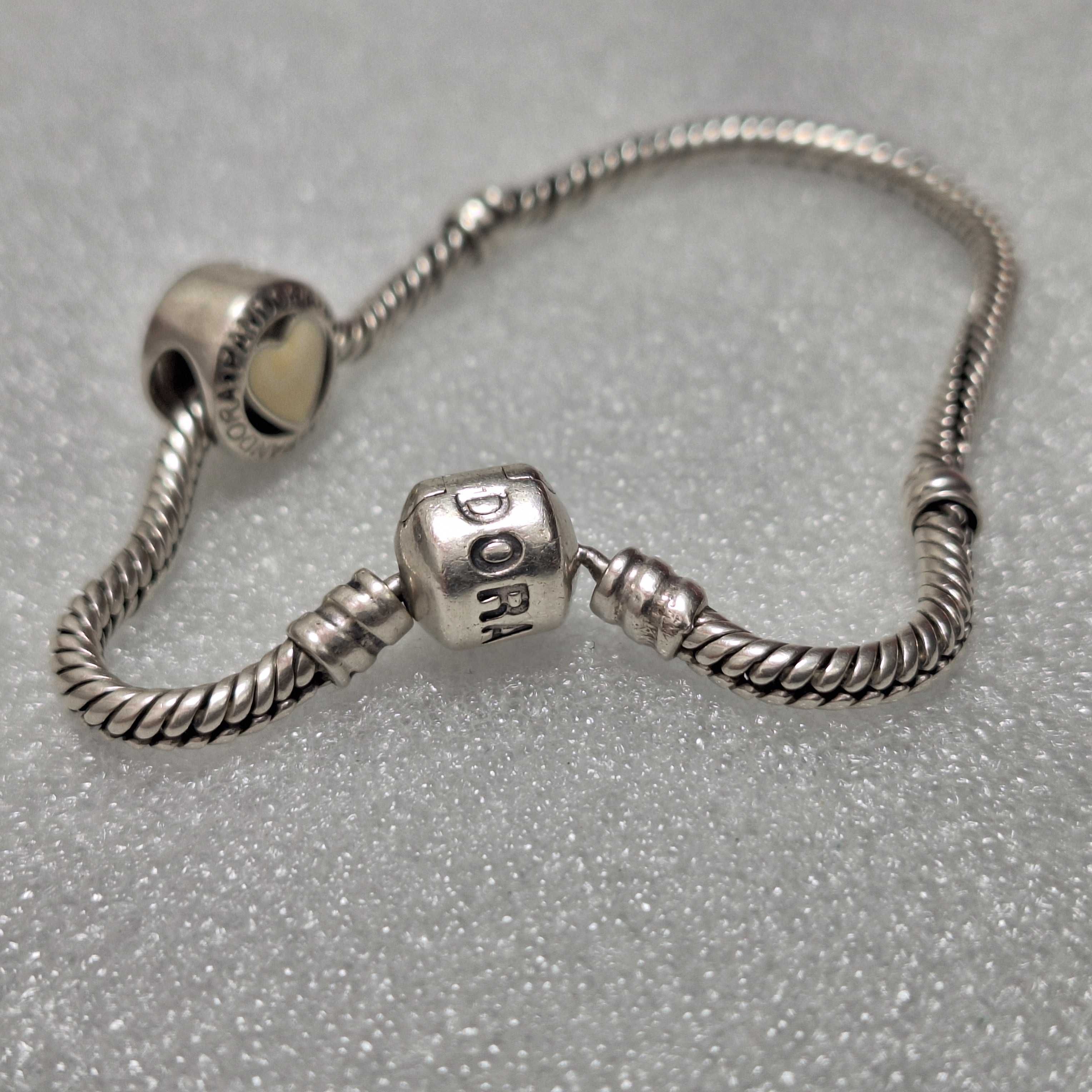 Оригинални Сребърни Гривни PANDORA проба 925