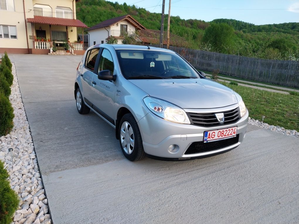 Daca Sandero 2010 Ambiance 1.4 Mpi 75 cp Benzina