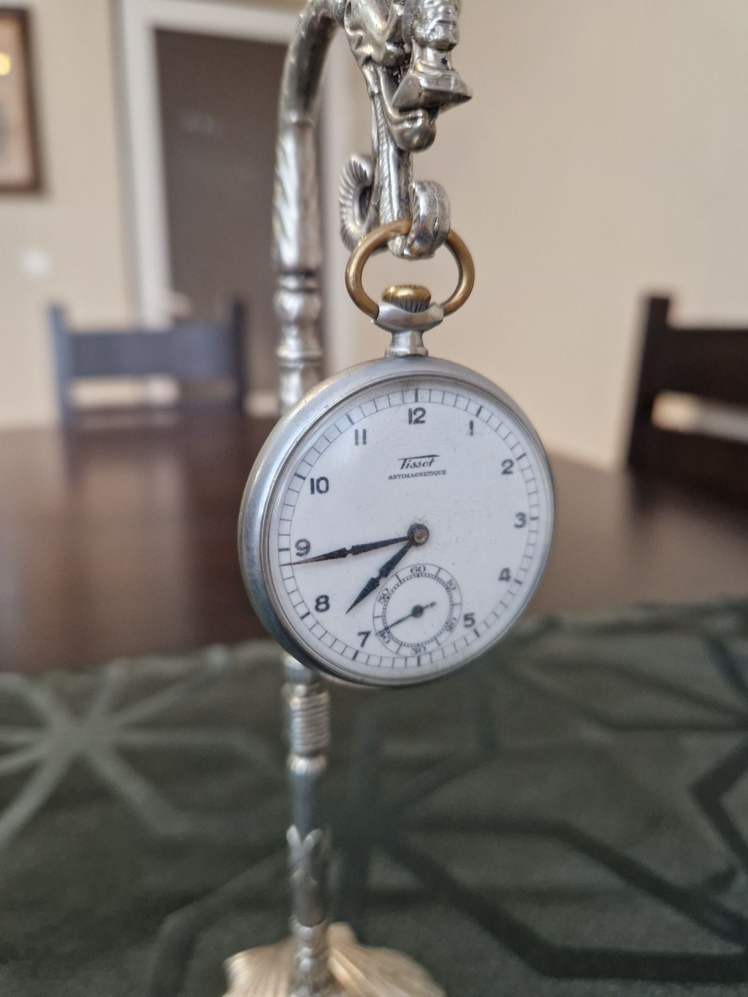 Прекрасен антикварен колекционерски швейцарски джобен часовник TISSOT