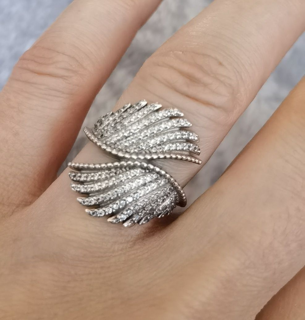 Set argint Pandora, Majestic Feathers