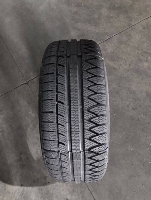 Anvelope Iarna 185 65 R14 - 185 65 R15 - 215 55 R16 - 235 45 R17