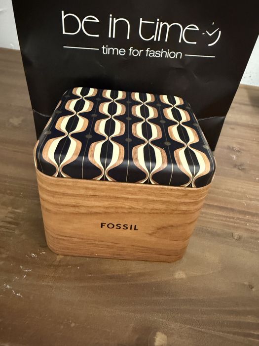 Ceas Fossil NOU in garantie