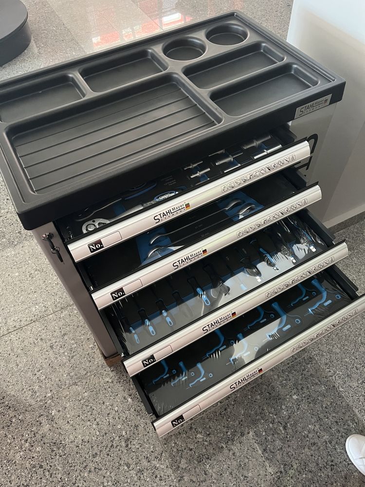 Шкаф с инструменти StahlMayer със 7 чекмеджета-5 пълни