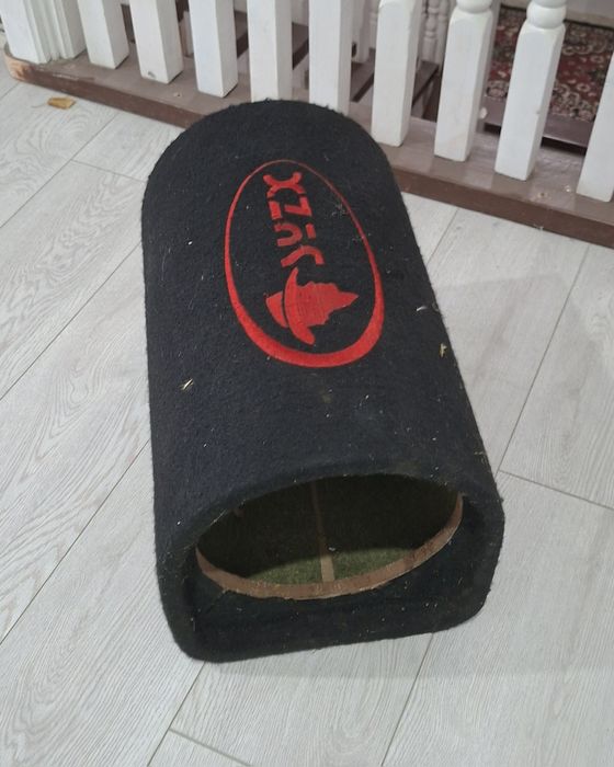 Пустой короб для сабвуфер буфер 10дюйм 25см