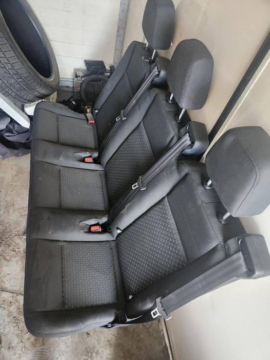 Bancheta 3 și 4  locuri Ford Transit 2019