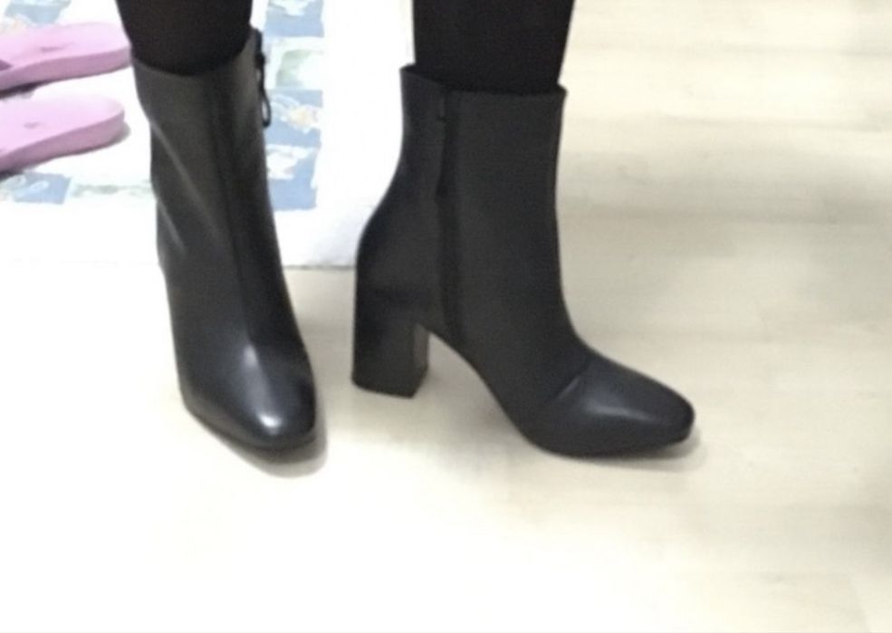 Vand ghete botine Esprit din piele naturala, negre, noi, marimea 38.