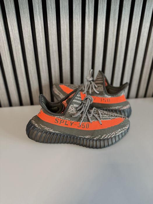Yeezy 350 Carbon Beluga