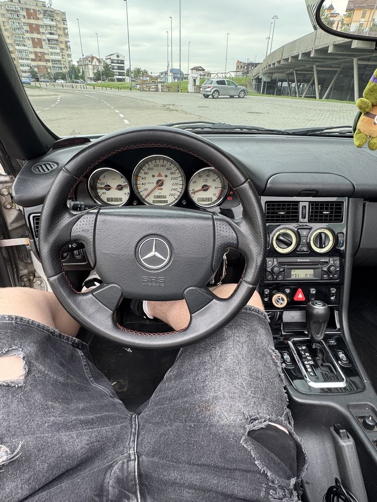 Slk 200 de 136 de cai