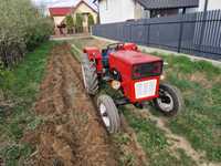 Tractor U 445    brasov