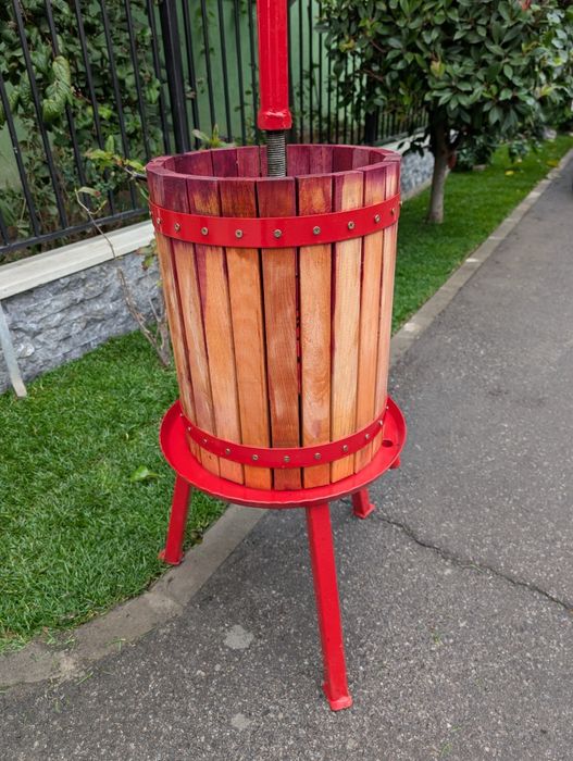 Teasc Struguri 32L - Presa struguri fructe