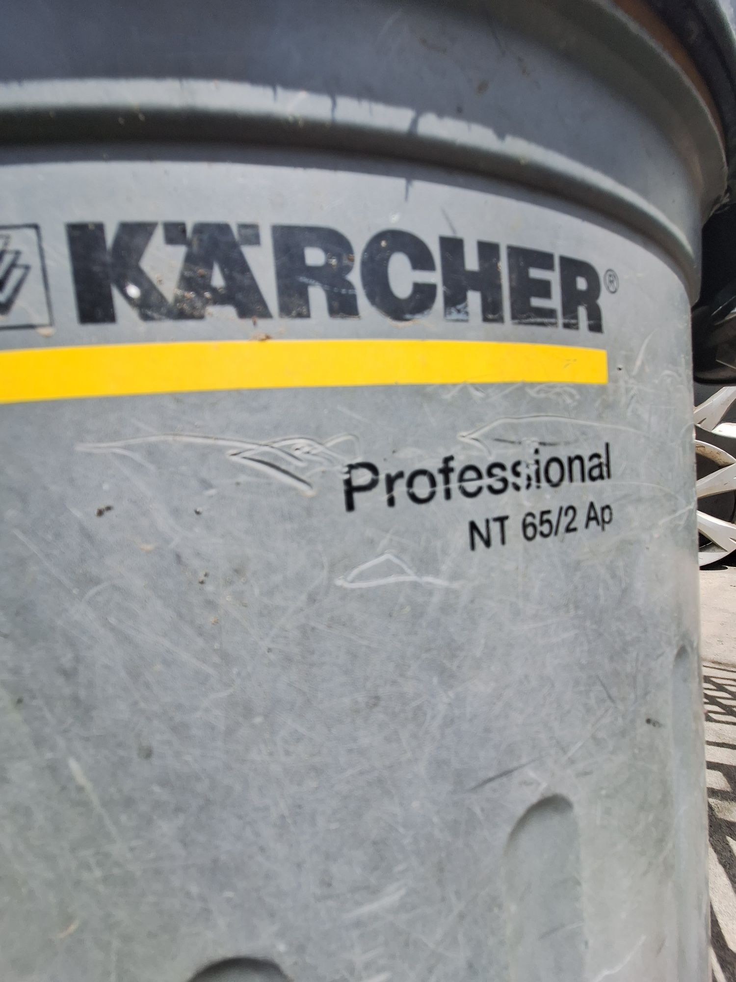 Aspirator spalatorie Karcher de spalatorie