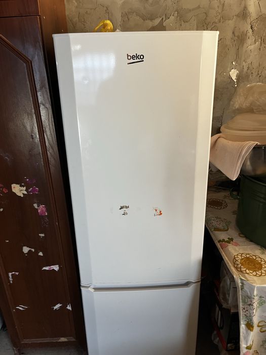 Холодильник  BEKO