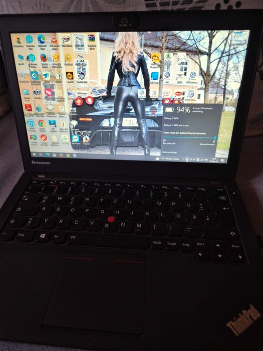 Lenovo Tinkpad X240 cu  I5-2,5gb -Generatia-a4-a cu HDD 500 gb.