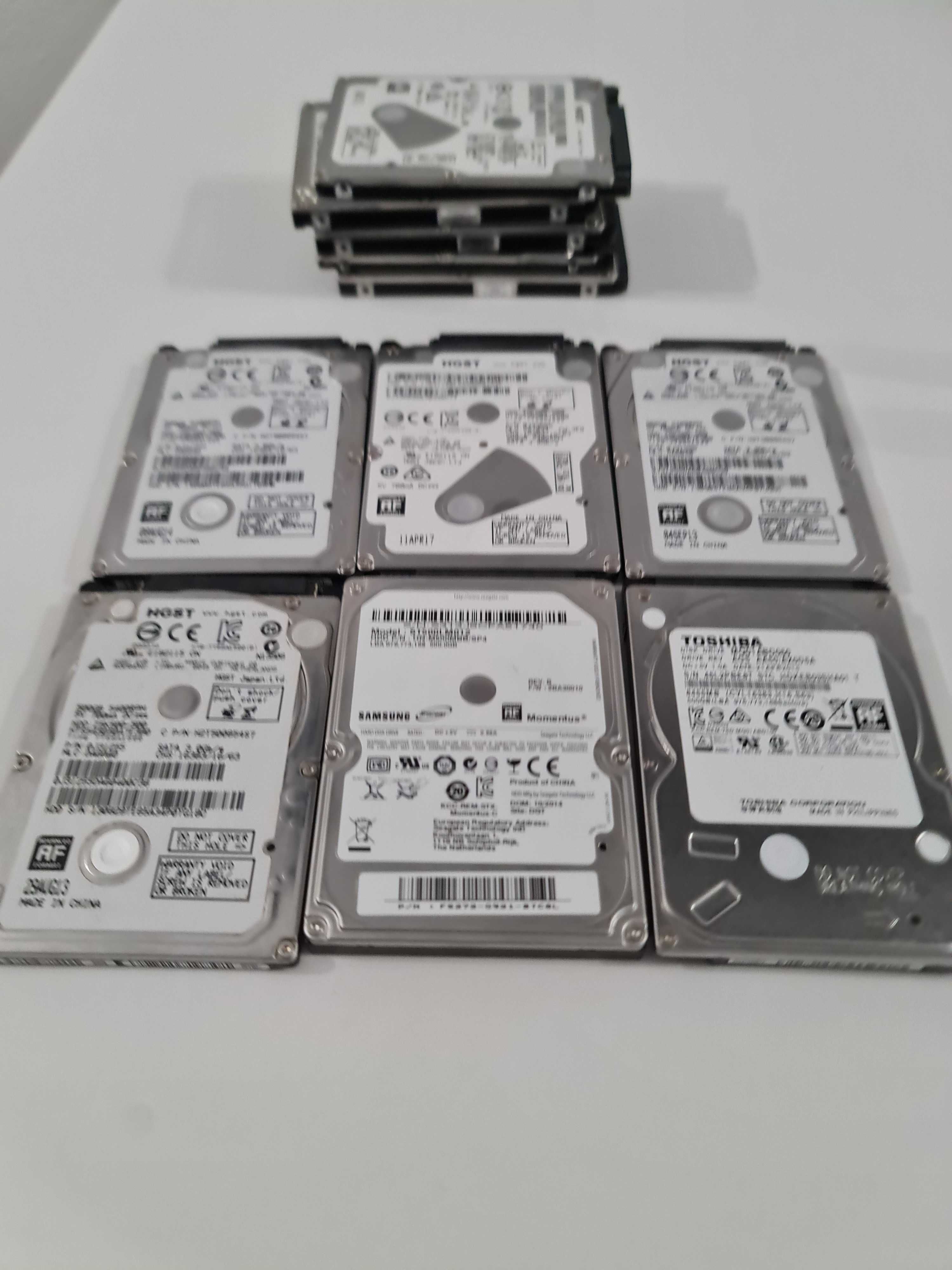 Hard disk uri 500gb laptop la 30lei/ buc