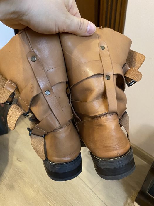Vând botine dama din piele marimea 37