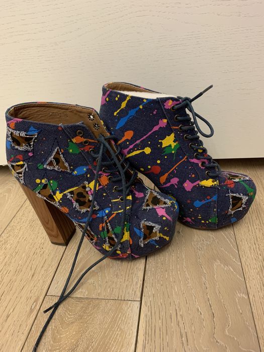 Боти с атрактивен дизайн