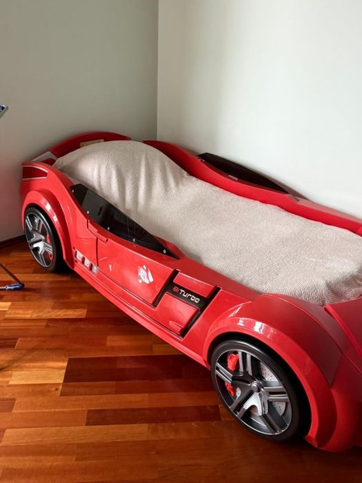 Кровать детская