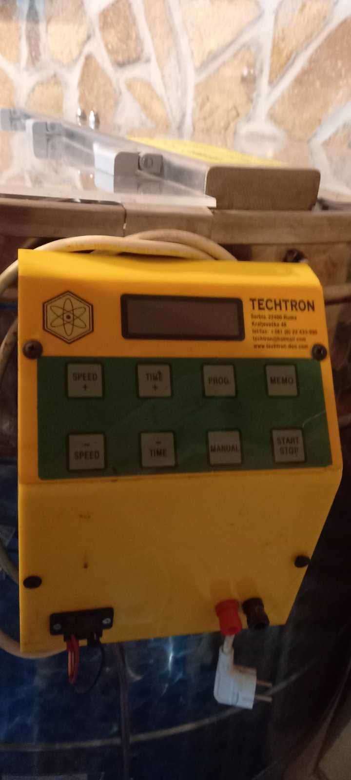 Центрофуга за вадене на мед Techtron inox
