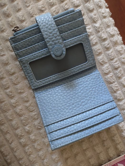 Портмоне естествена кожа Furla още портмонета