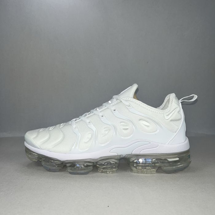 Nike Vapormax Plus White! НОВИ!